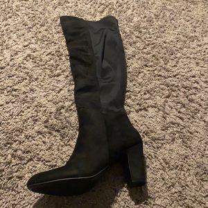 Brand New stretchy boots